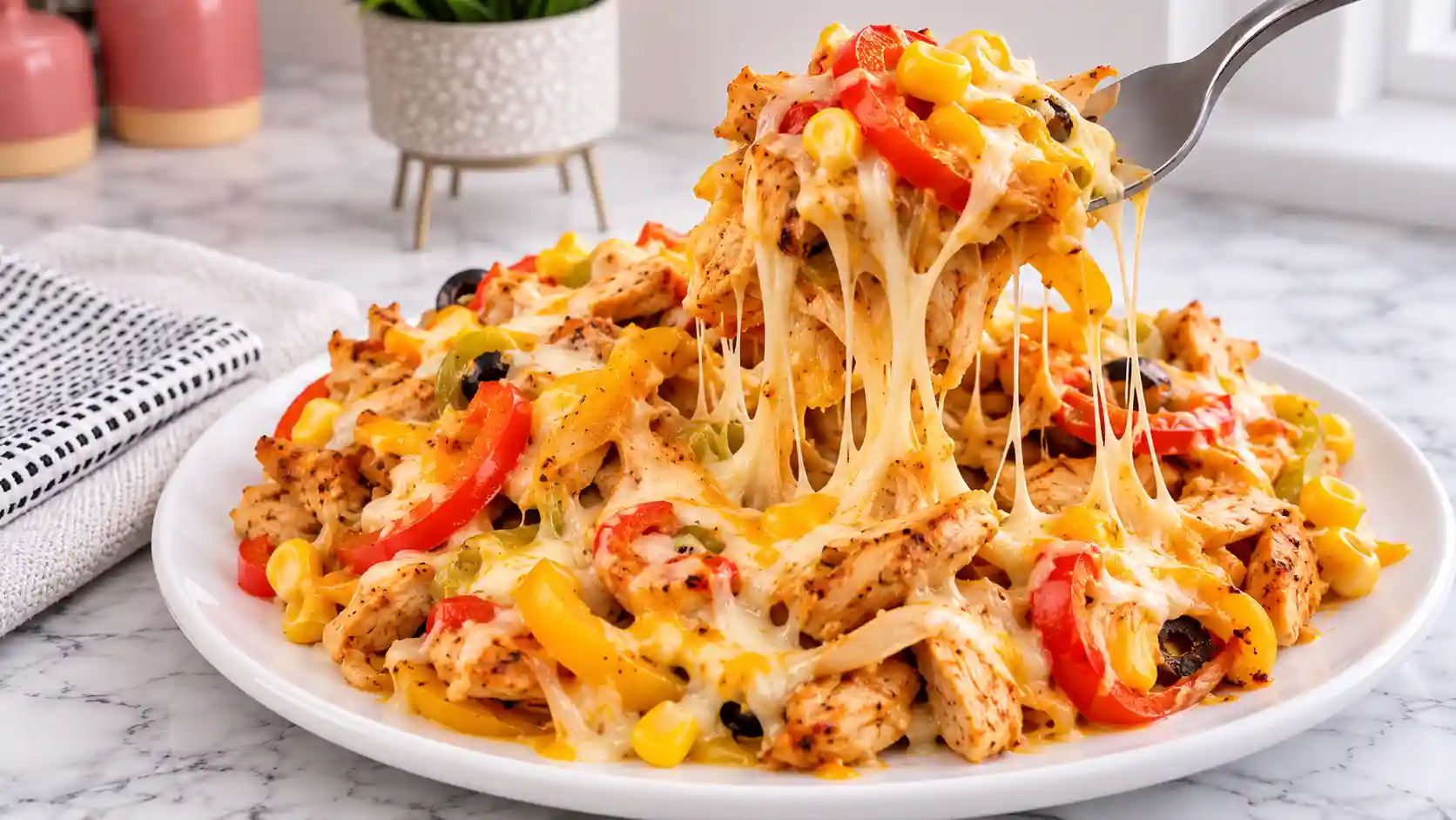 Chicken Fajita Casserole Recipe: Easy Cheesy Family Dinner