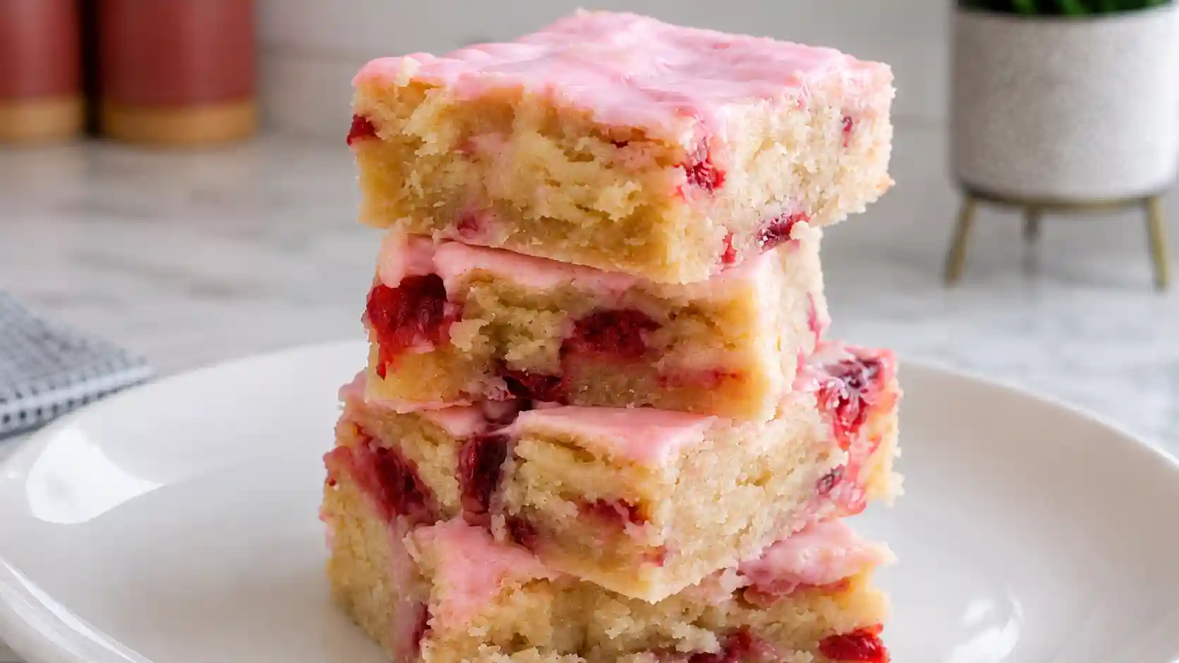 Strawberry Lemon Blondies Recipe: Soft, Glazed Strawberry Blondie Bars