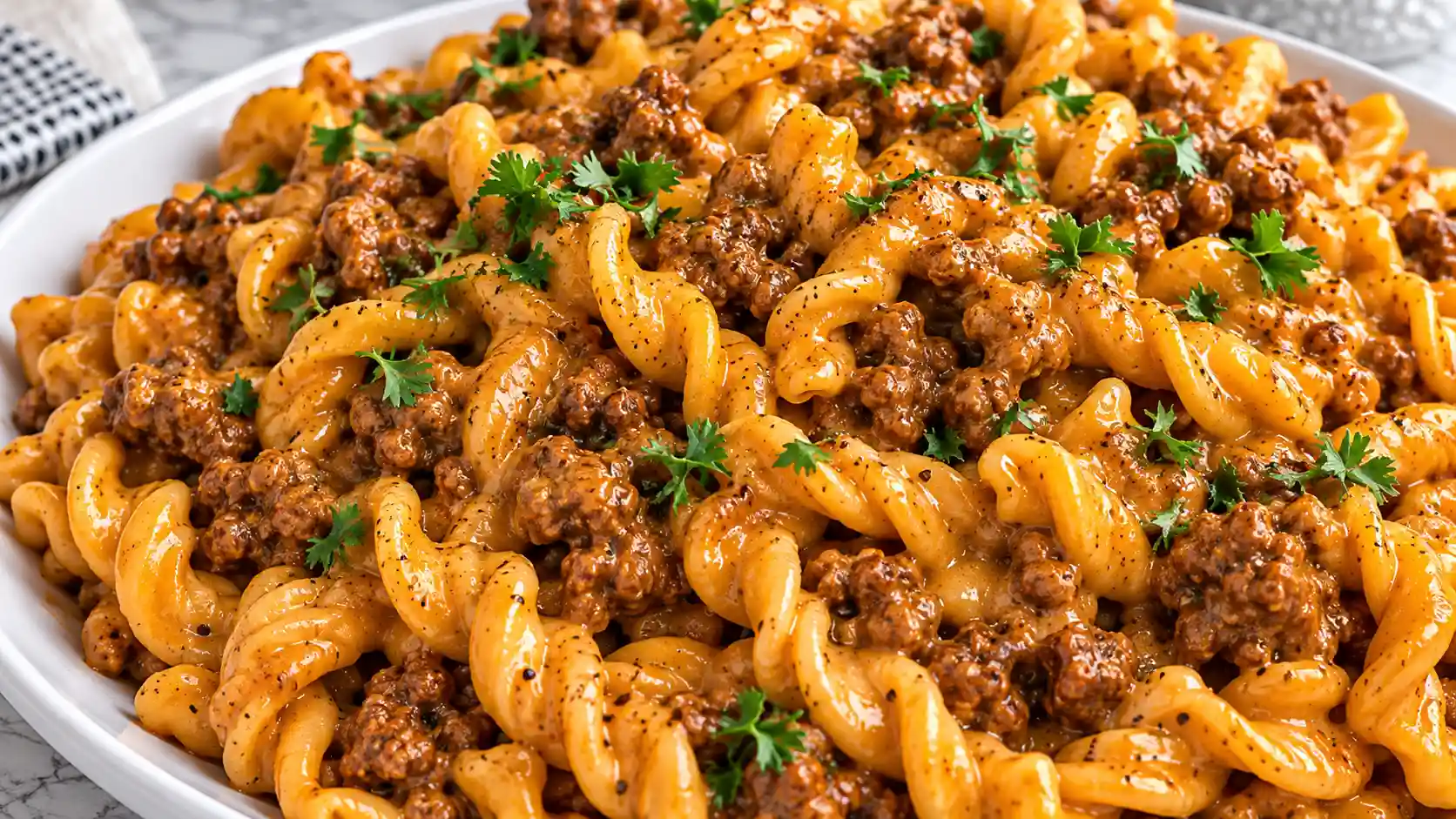 One Pot Vegan Hamburger Helper (Cheeseburger Pasta) - Easy Comfort Food
